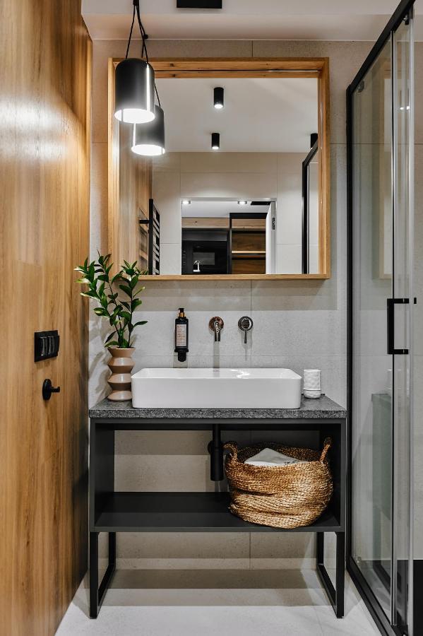 Tatra Nest Apartamenty - Jacuzzi, Sauna! ビャウィ・ドゥナイェツ エクステリア 写真